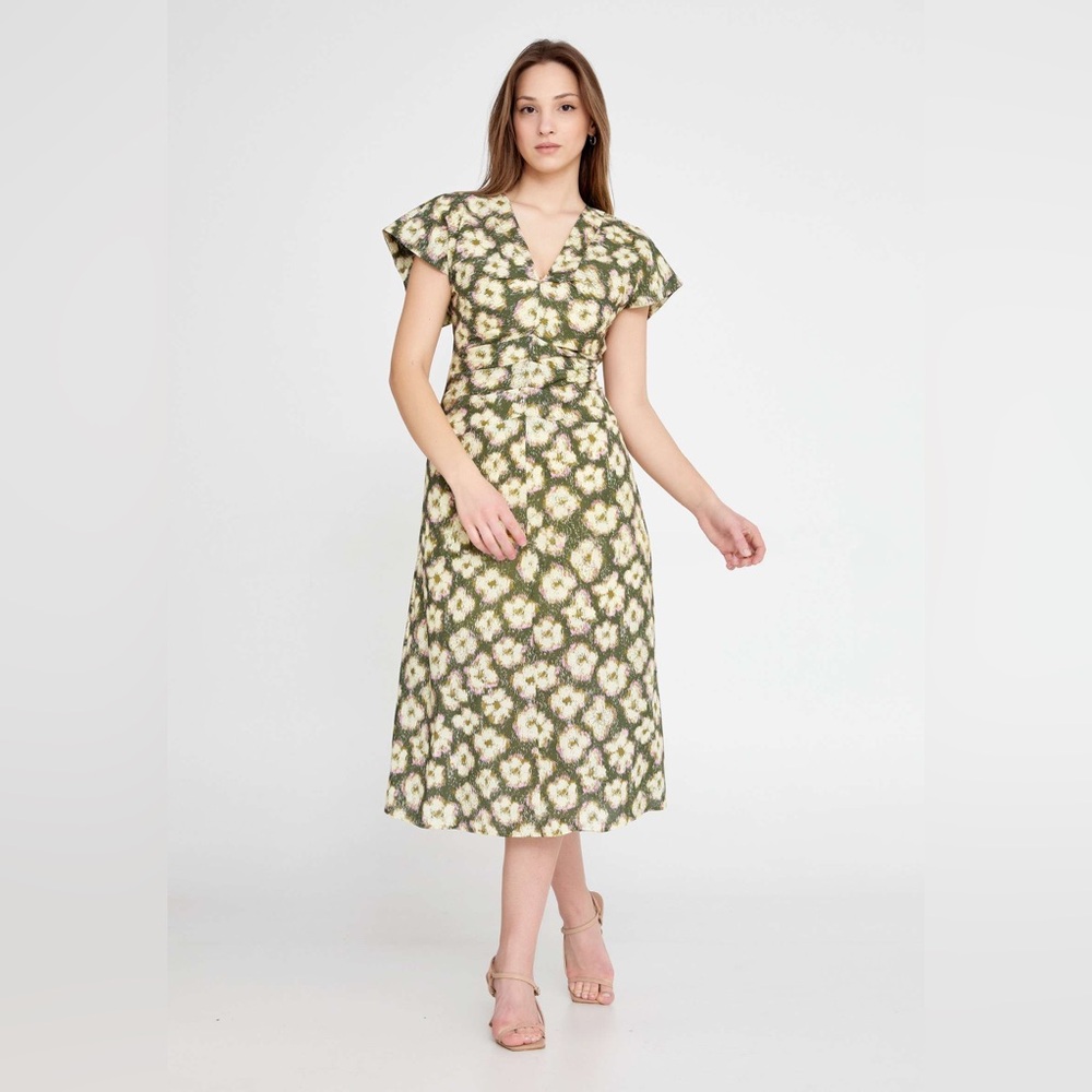 Chic Floral Midi Dress in Green